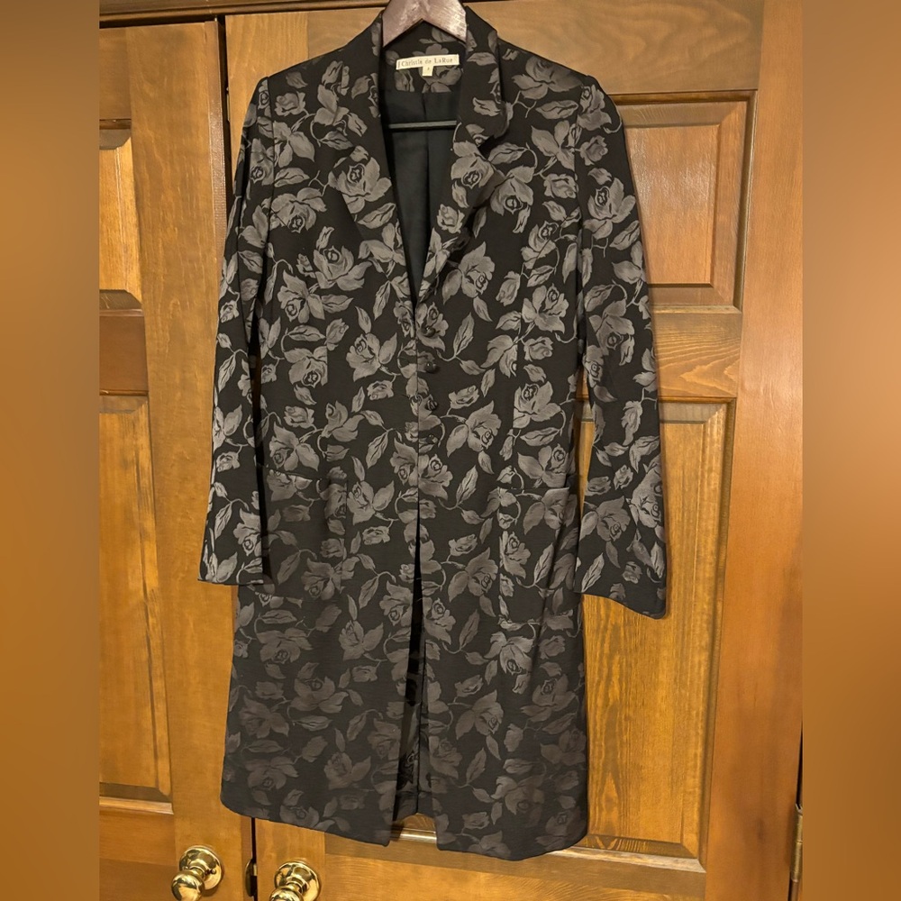 Cosplay academia whimsigoth romantic Christie De La Rue floral trench suit coat